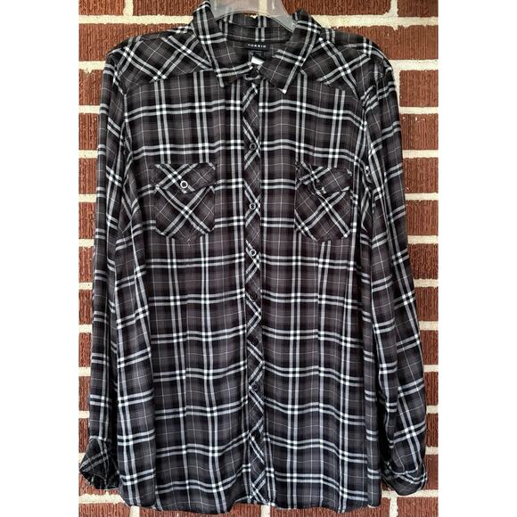 Torrid 100% Rayon Black Plaid Button Up Shirt Size 2X - Picture 1 of 3